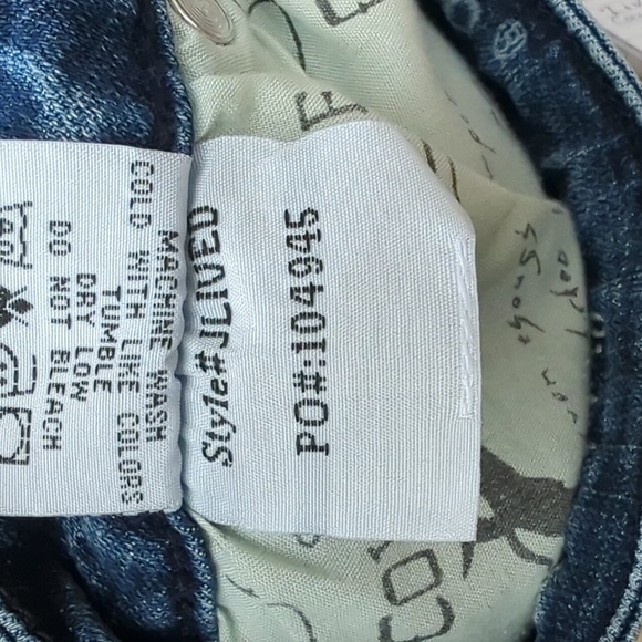 COWGIRL TUFF "Livin' On The Edge Trouser" flare stretch jeans sz 26x35L Tall - Picture 14 of 16